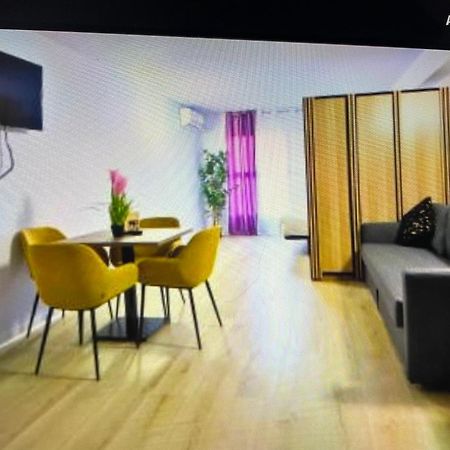 Ynfinity Aparthotel Valencia Buitenkant foto