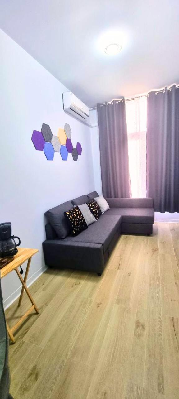 Ynfinity Aparthotel Valencia Buitenkant foto